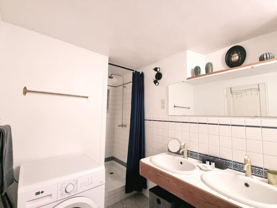 Paris Montmartre 6 Personnes Apartment Exterior photo
